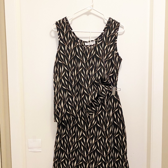 The Work 2 Piece Floral Tank & Skirt Set Black 4 S - Picture 10 of 10